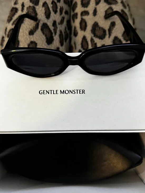 Gentle Monster Maison margiela black sunglasses - Picture 6 of 8